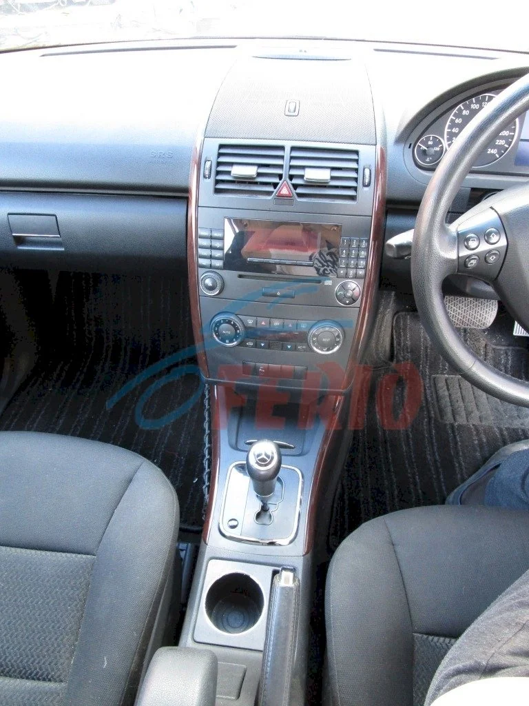 Продажа Mercedes-Benz A class 2.0 (136Hp) (266.960) FWD CVT по запчастям