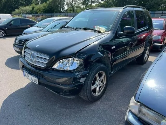 Продажа Mercedes-Benz M class 3.2 (215Hp) (112.942) 4WD AT по запчастям