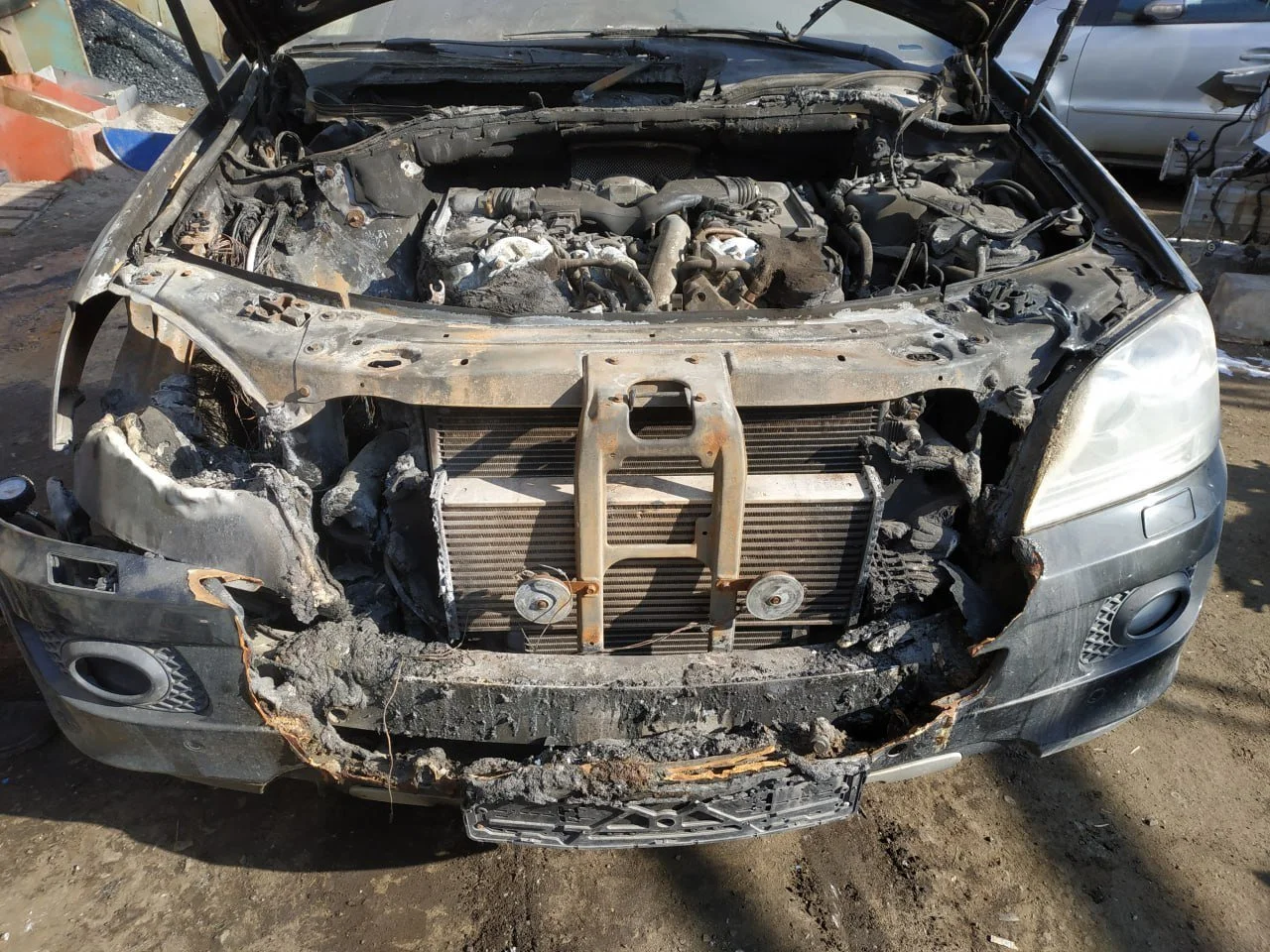 Продажа Mercedes-Benz M class 3.0D (190Hp) (642.940) 4WD AT по запчастям