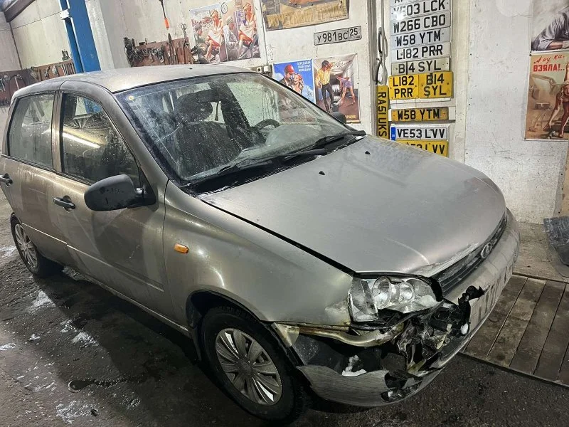 Продажа LADA Kalina 1.6 (81Hp) (VAZ-21114) FWD MT по запчастям