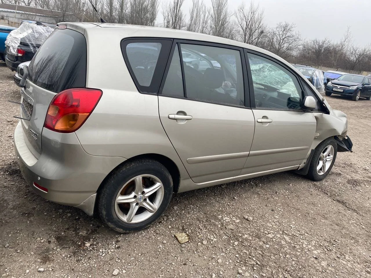 Продажа Toyota Corolla Verso 1.6 (110Hp) (3ZZ-FE) FWD MT по запчастям