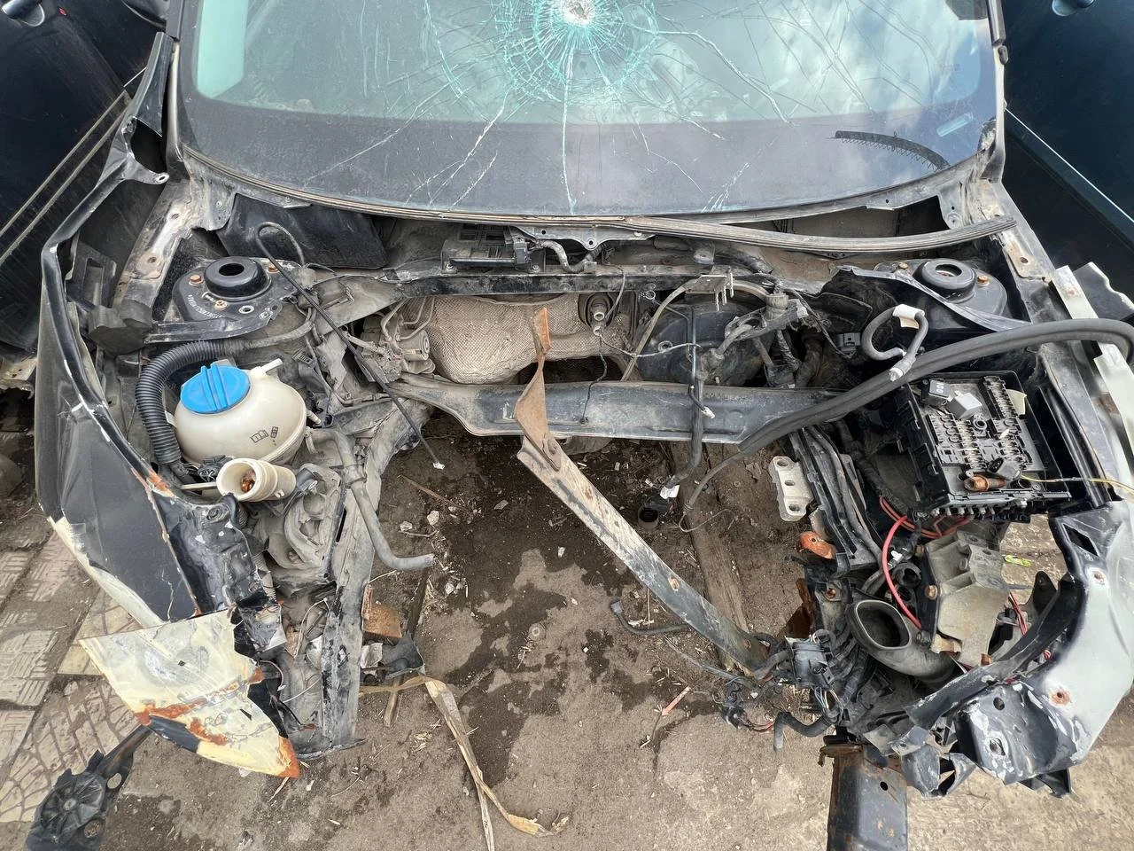 Продажа Skoda Octavia 1.6 (102Hp) (BSE) FWD MT по запчастям