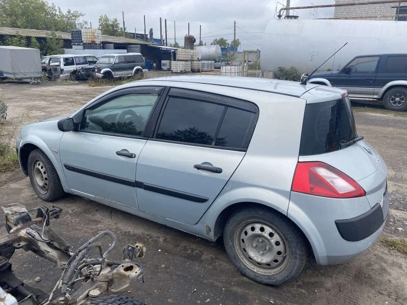 Продажа Renault Megane 1.4 (95Hp) (K4J 714) FWD MT по запчастям