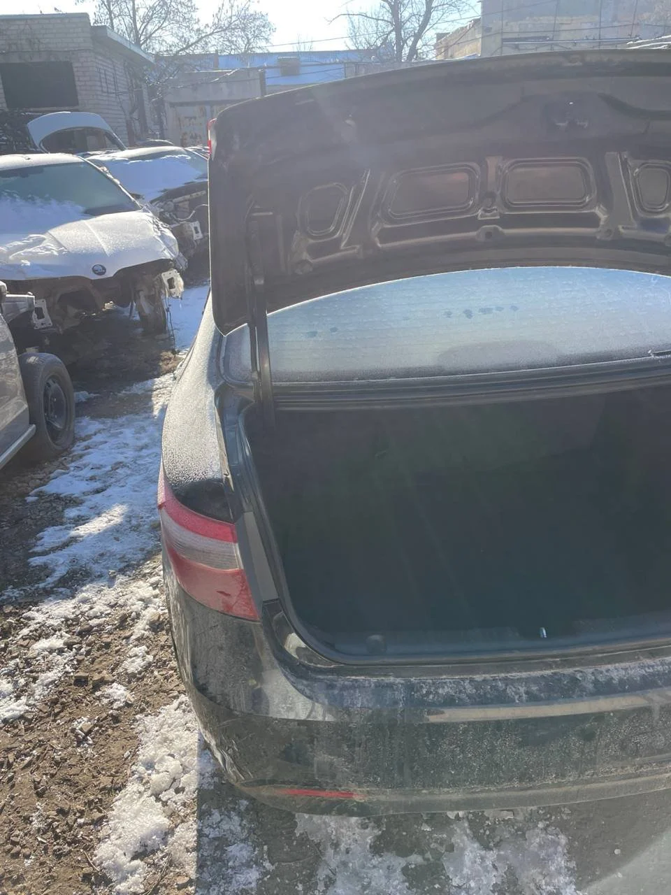 Продажа Kia Rio 1.6 (123Hp) (G4FC) FWD MT по запчастям