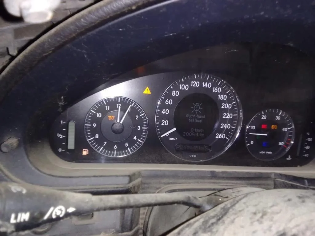 Продажа Mercedes-Benz E class 4.0D (314Hp) (629.910) RWD AT по запчастям