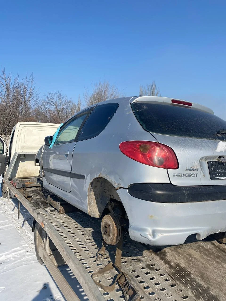 Продажа Peugeot 206 1.4 (75Hp) (TU3JP) FWD AT по запчастям
