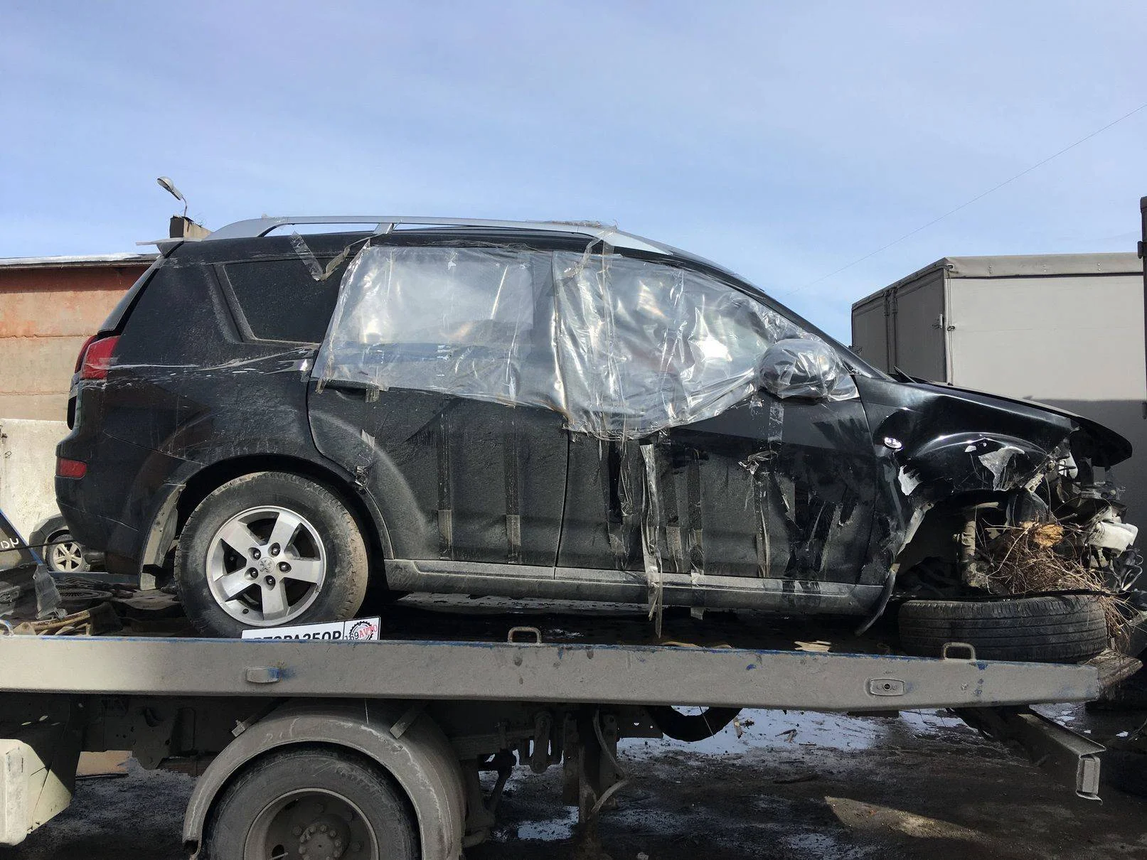 Продажа Peugeot 4007 2.4 (170Hp) (4B12) 4WD CVT по запчастям