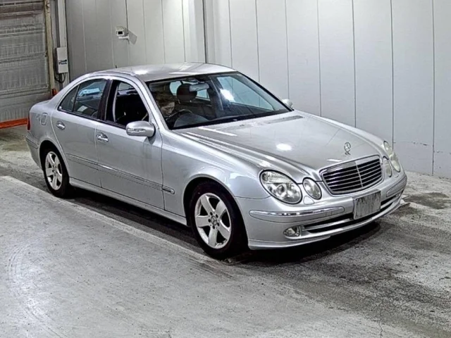 Продажа Mercedes-Benz E class 3.2 (224Hp) (112.949) RWD AT по запчастям
