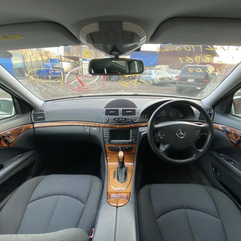 Продажа Mercedes-Benz E class 3.0 (231Hp) (272.944) 4WD AT по запчастям