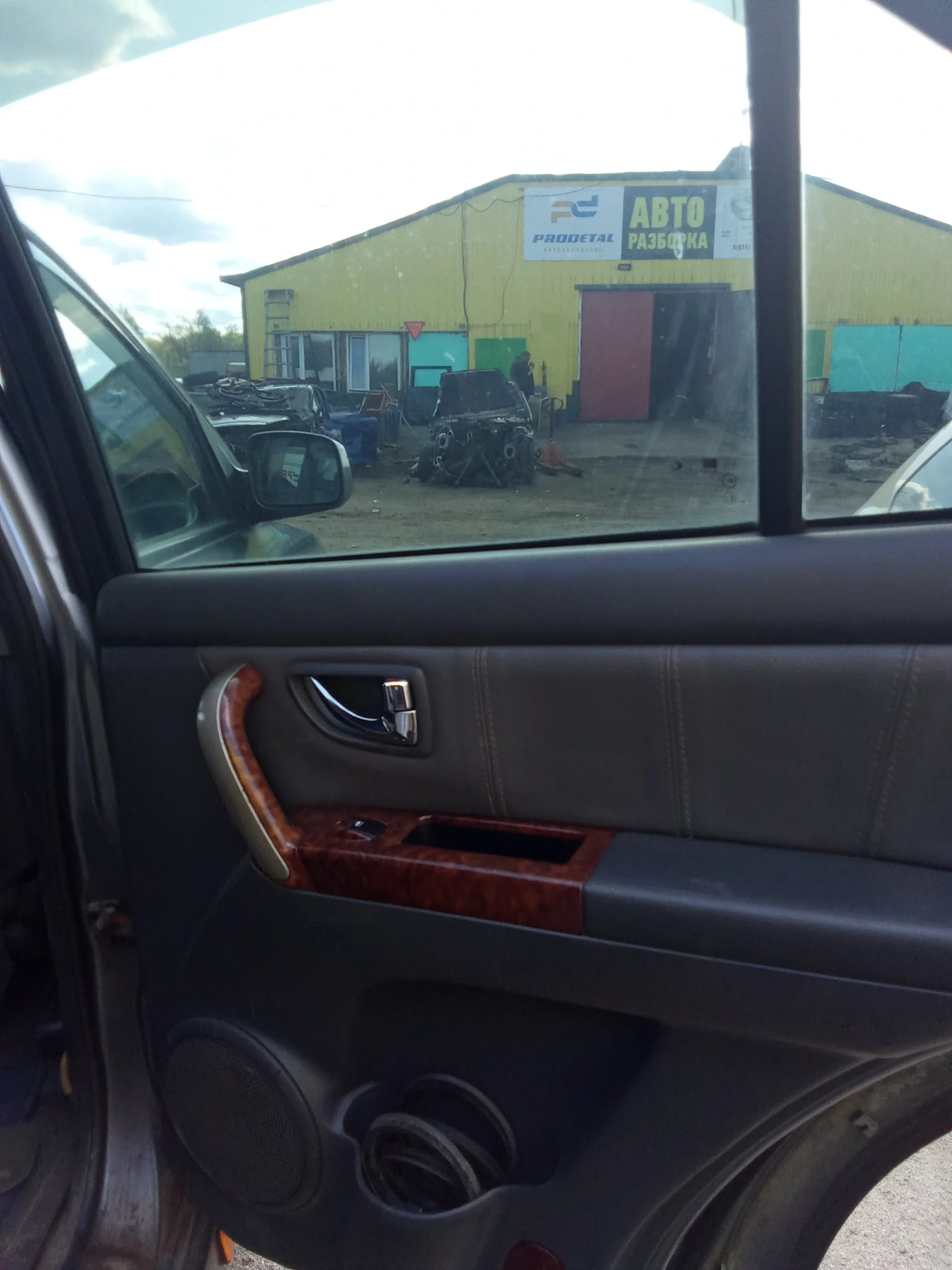 Продажа Kia Sorento 2.5D (140Hp) (D4CB) RWD MT по запчастям