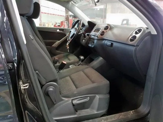 Продажа Volkswagen Tiguan 2.0 (200Hp) (CCZA) 4WD AT по запчастям