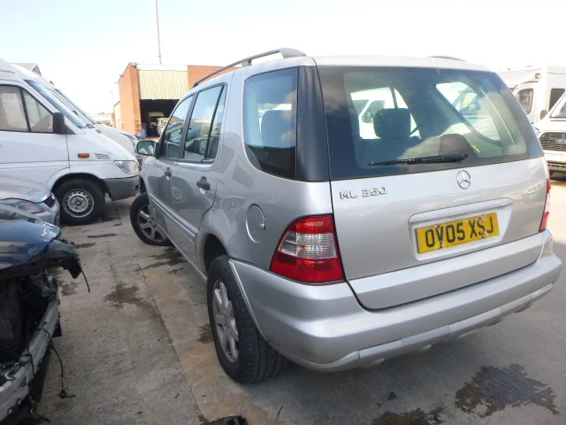 Продажа Mercedes-Benz M class 3.7 (235Hp) (112.970) 4WD AT по запчастям