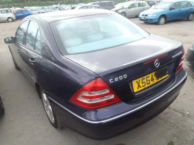 Продажа Mercedes-Benz C class 2.0 (163Hp) (111.955) RWD AT по запчастям