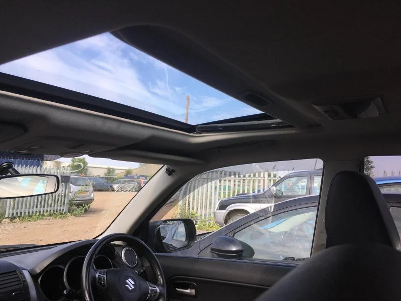 Продажа Suzuki Grand Vitara 2.4 (169Hp) (J24B) 4WD AT по запчастям