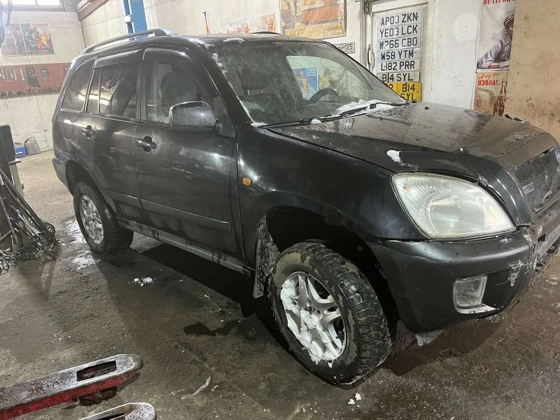 Продажа Chery Tiggo T11 2.4 (129Hp) (4G64) 4WD MT по запчастям