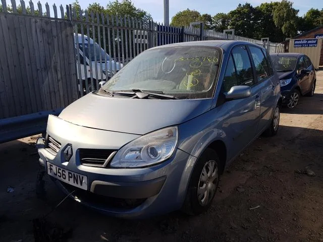 Продажа Renault Megane 1.6 (105Hp) (K4M 760) FWD AT по запчастям