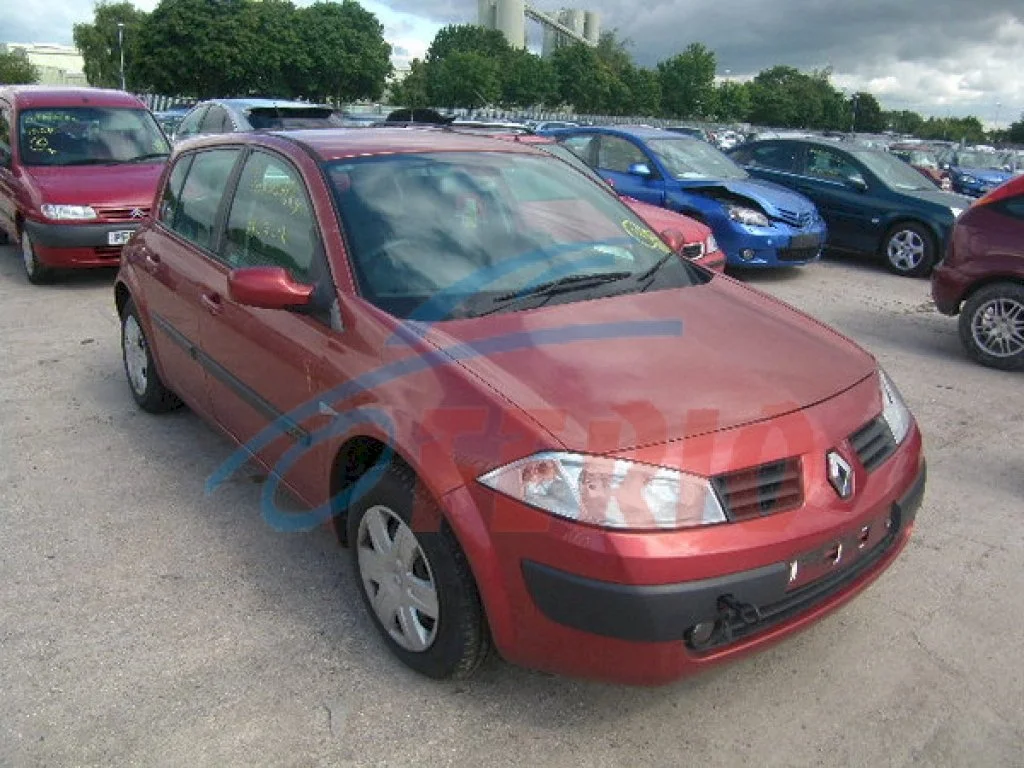 Продажа Renault Megane 1.5D (86Hp) (K9K 724) FWD MT по запчастям