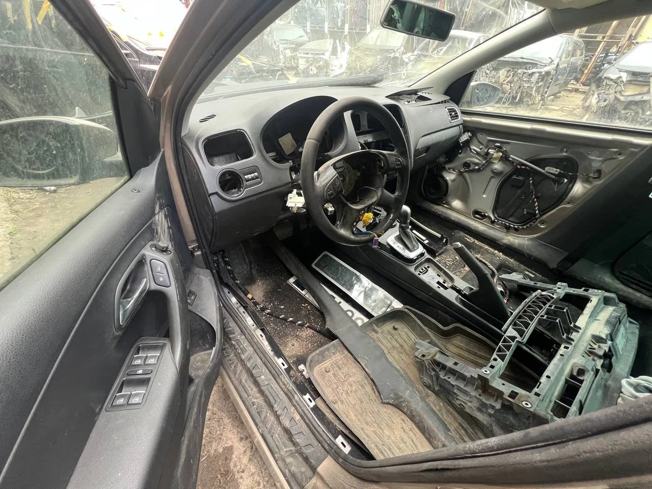 Продажа Volkswagen Polo 1.6 (110Hp) (CWVA) FWD AT по запчастям