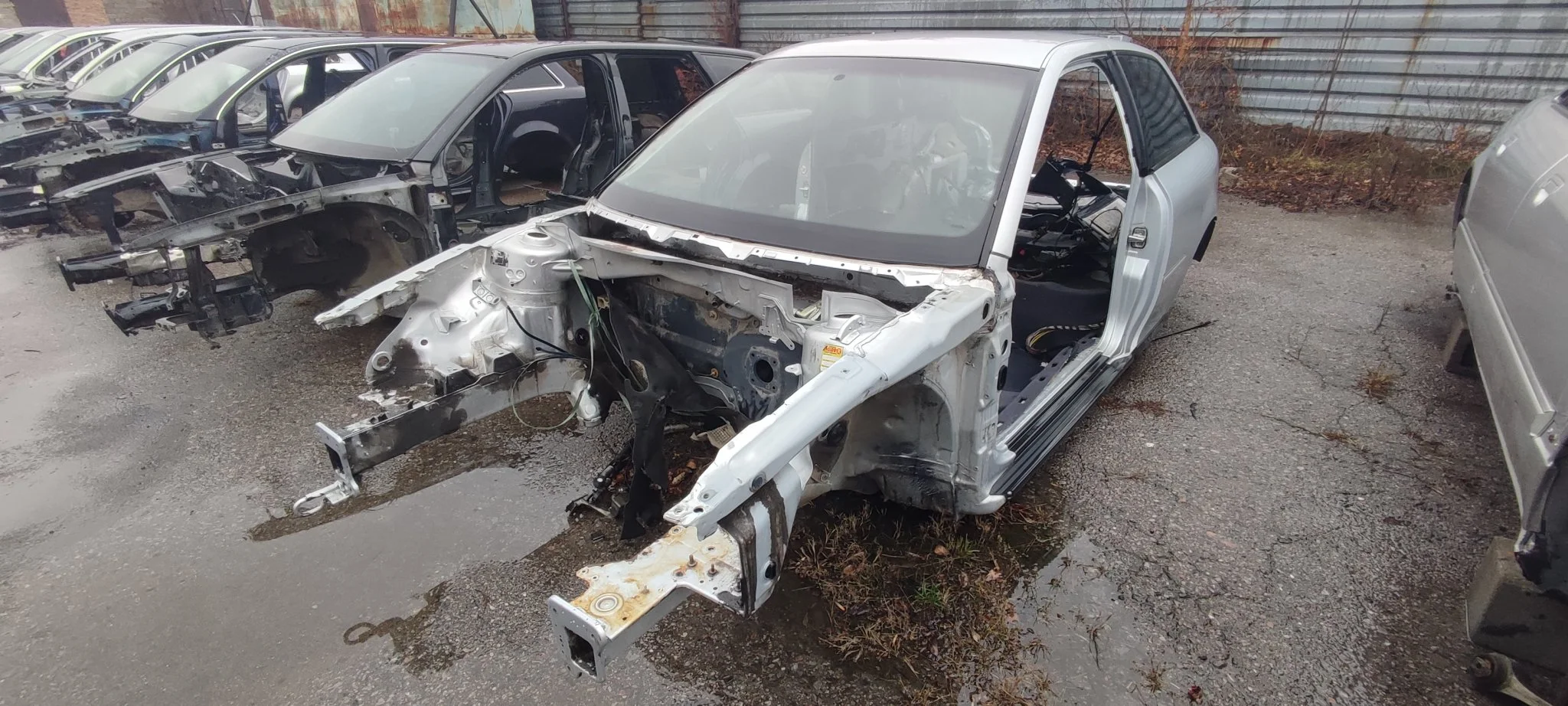 Продажа Audi A3 1.6 (101Hp) (AEH) FWD MT по запчастям