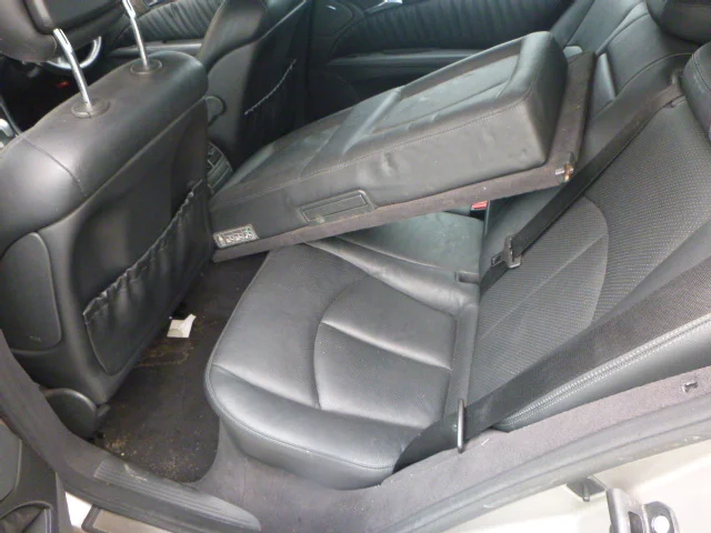 Продажа Mercedes-Benz E class 3.2D (204Hp) (648.961) RWD AT по запчастям