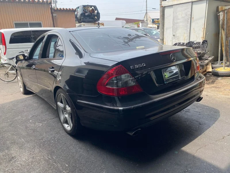 Продажа Mercedes-Benz E class 3.5 (272Hp) (272.964) RWD AT по запчастям
