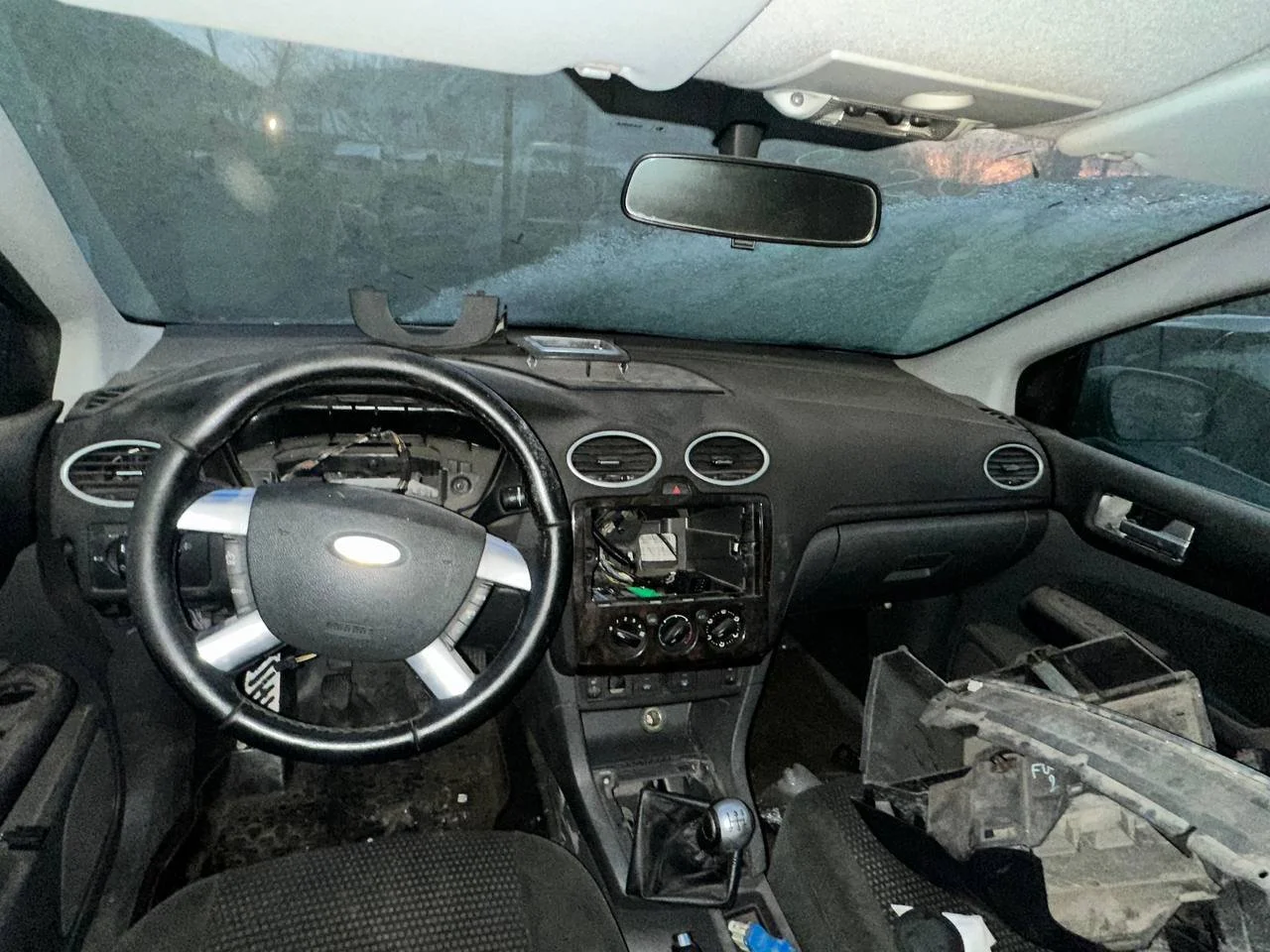 Продажа Ford Focus 2.0 (145Hp) (AODA) FWD MT по запчастям