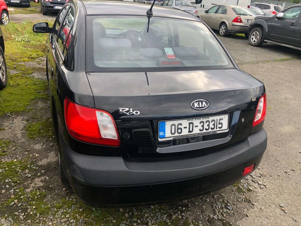 Продажа Kia Rio 1.4 (95Hp) (G4EE) FWD MT по запчастям