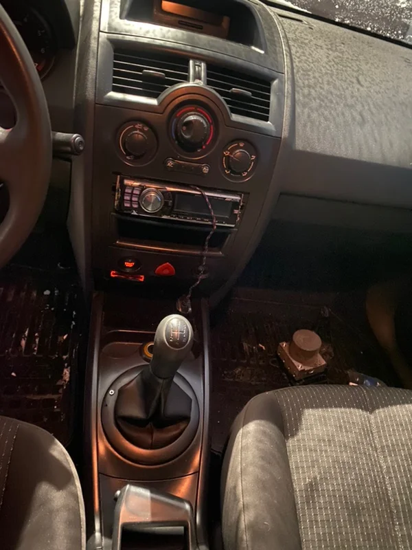 Продажа Renault Megane 1.6 (113Hp) (K4M 760) FWD MT по запчастям