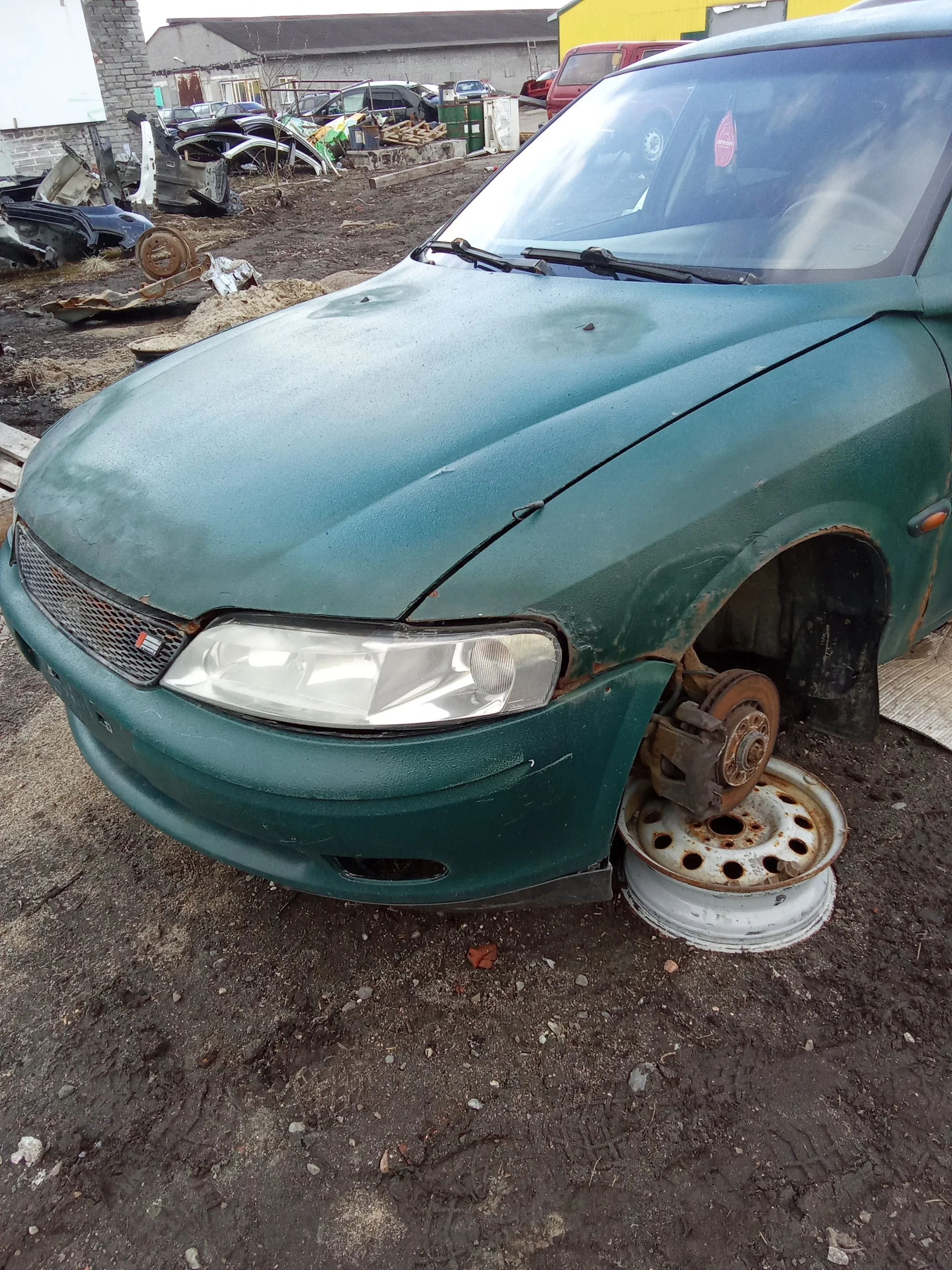 Продажа Opel Vectra 1.8 (115Hp) (X18XE) FWD MT по запчастям