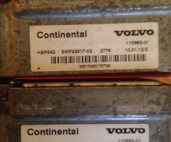 Блок управления двигателем для Volvo XC90 I C 2002-2014 на фотографиях