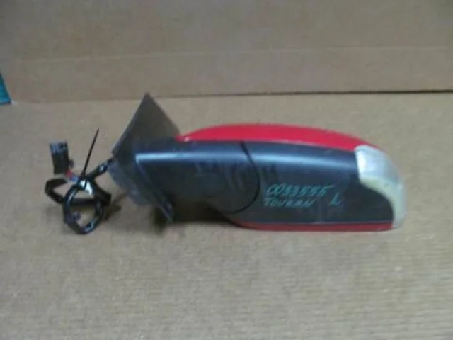 Стекла и зеркала для Volkswagen Touran 1T 2003-2015 на фотографиях