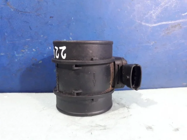 Датчик массового расхода воздуха для Opel Zafira B 2005-2015 на фотографиях