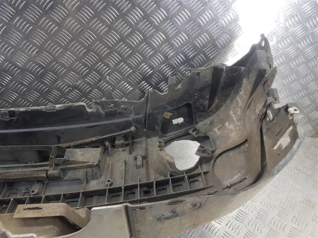 Бампер передний для Land Rover Discovery L319 2004-2009 на фотографиях