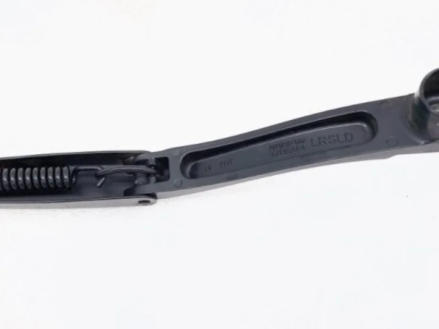 Поводок лобового стеклоочистителя левый для Nissan X-Trail T31 RU 2007-2014 на фотографиях