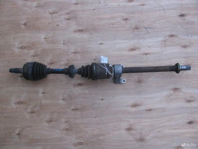 Привод передний правый для Honda Accord 7 2002-2008 на фотографиях