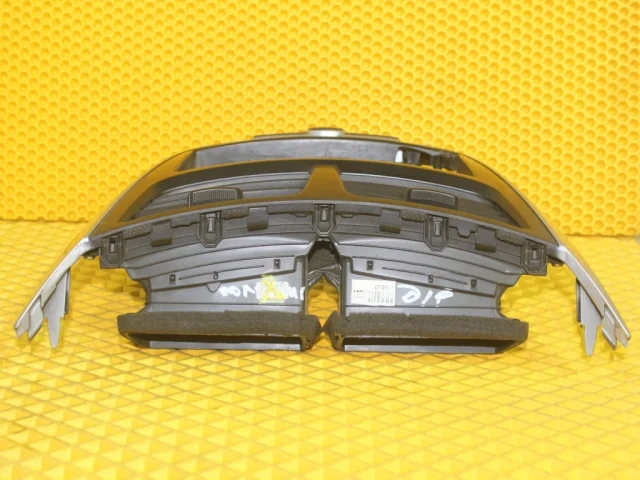 Центральная консоль для Hyundai Solaris 1 RB (2011-2013) Хэтчбек на фотографиях