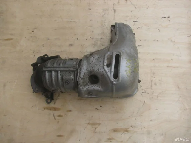 Выпускной коллектор для Toyota RAV4 XA30 2005-2012 на фотографиях