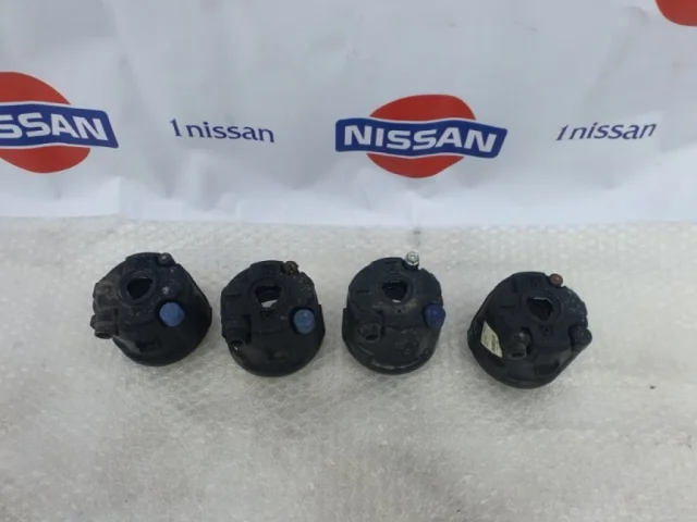 Противотуманка (ПТФ) передняя правая для Nissan Tiida SC11 Седан 2007-2014 на фотографиях