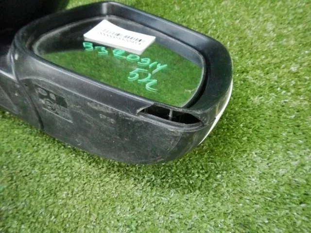 Стекла и зеркала для Kia Picanto JA 2017-2023 на фотографиях