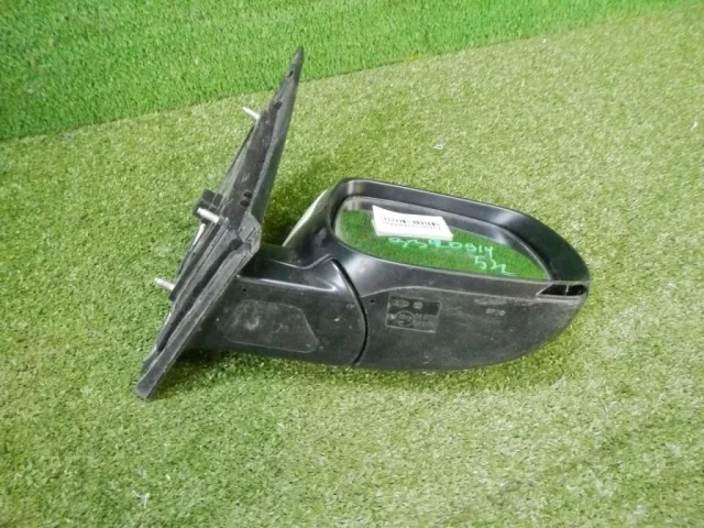 Стекла и зеркала для Kia Picanto JA 2017-2023 на фотографиях