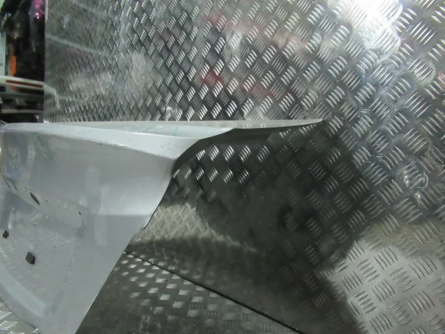 Дверь багажника для Hyundai Solaris 1 рестайлинг 2014-2017 на фотографиях