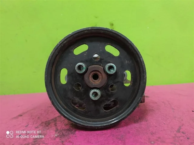 Насос ГУР для Volkswagen Jetta 4 1J 1998-2005 на фотографиях