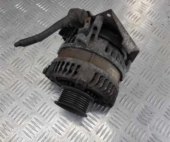 Генератор для Honda CR-V RE Rest 2010-2012 на фотографиях