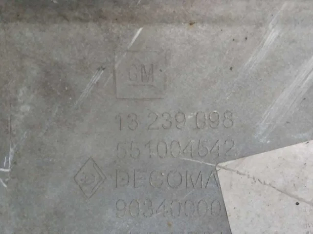 Бампер задний для Opel Insignia Универсал A 2008-2017 на фотографиях