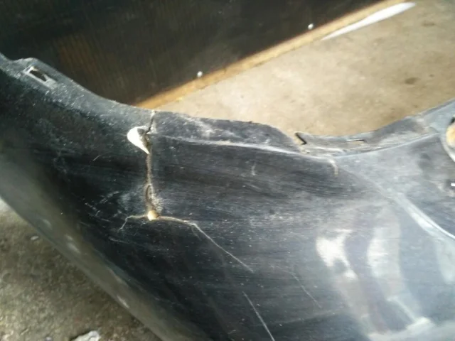 Бампер задний для Toyota Corolla E140/E150 Седан 2006-2013 на фотографиях