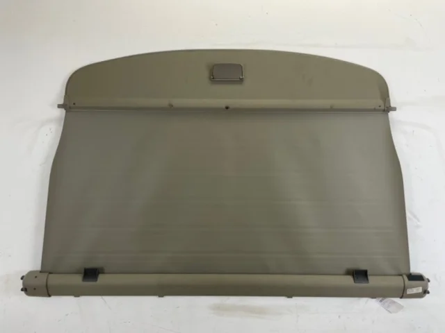 Шторка багажника для Audi Q7 4L 2005-2015 на фотографиях