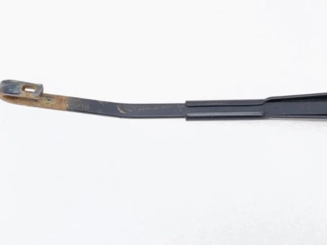 Поводок лобового стеклоочистителя левый для Nissan X-Trail T31 RU 2007-2014 на фотографиях