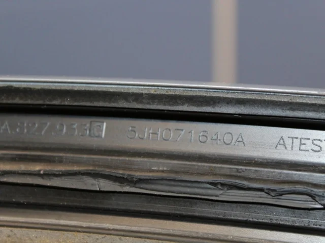 Спойлер багажника для Skoda Rapid I rest NH3 2017-2020 на фотографиях