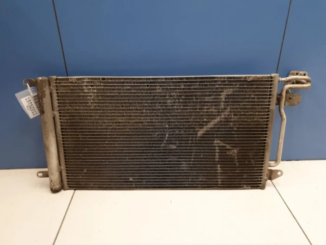 Радиатор кондиционера для Skoda Rapid II 2020+ на фотографиях