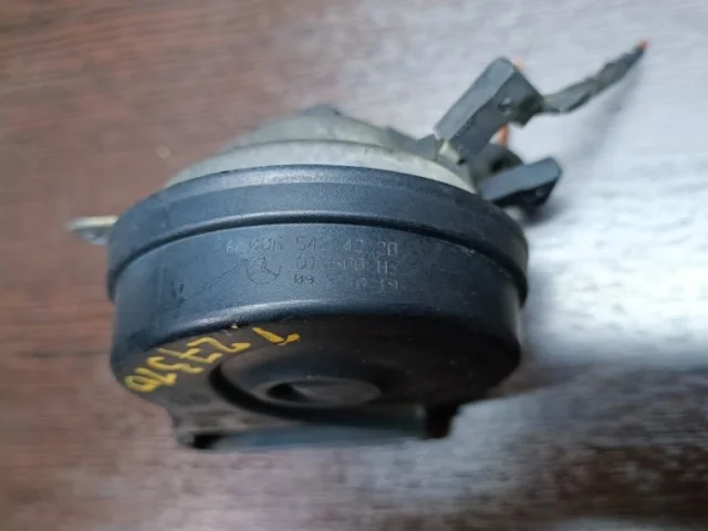 Звуковой сигнал для Mercedes-Benz GL class X164 2006-2012 на фотографиях